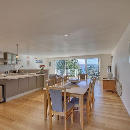 Quarterdeck Apartment Binalong Bay 外观 照片