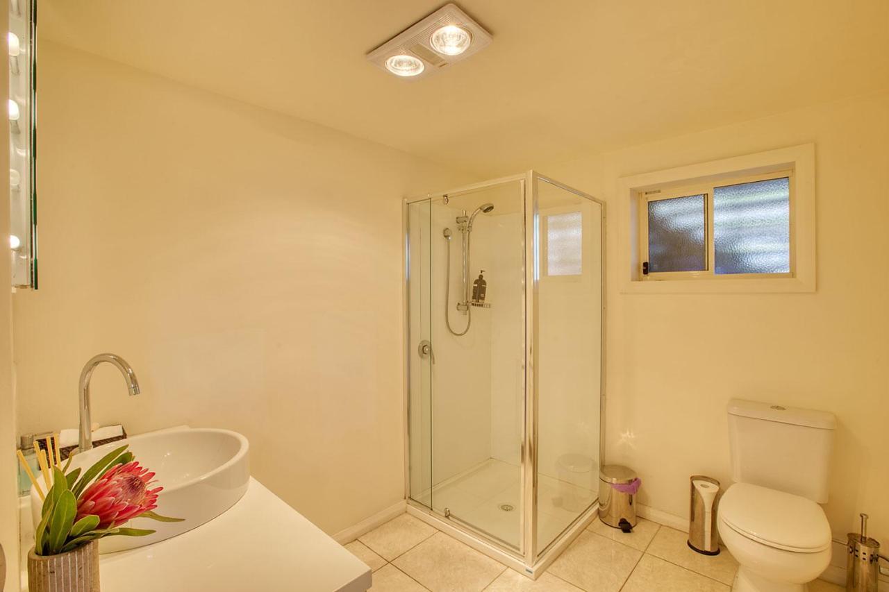 Quarterdeck Apartment Binalong Bay 外观 照片