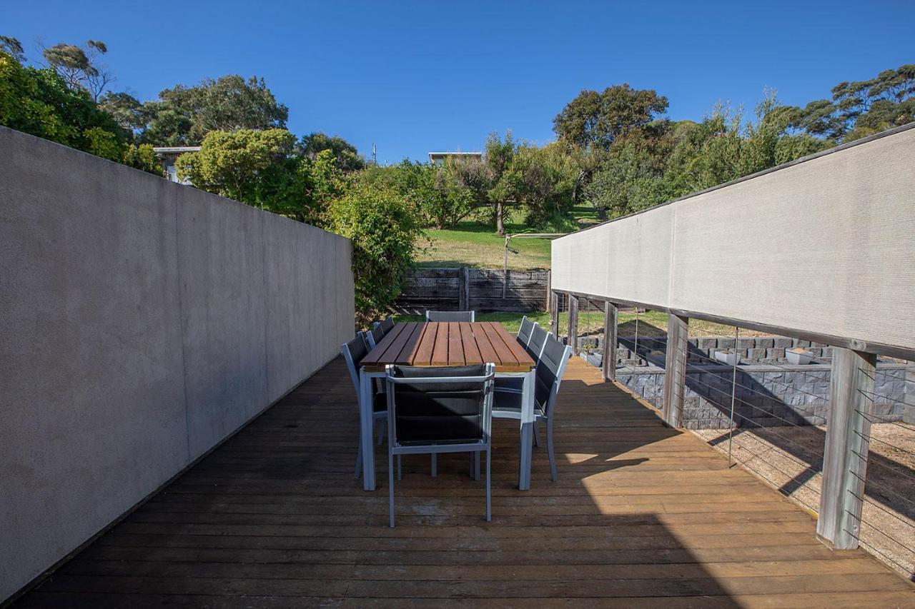 Quarterdeck Apartment Binalong Bay 外观 照片