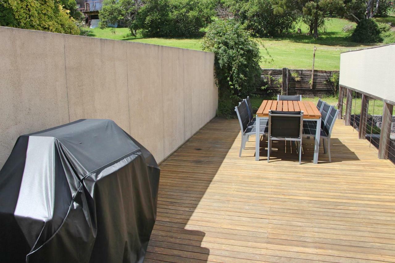 Quarterdeck Apartment Binalong Bay 外观 照片